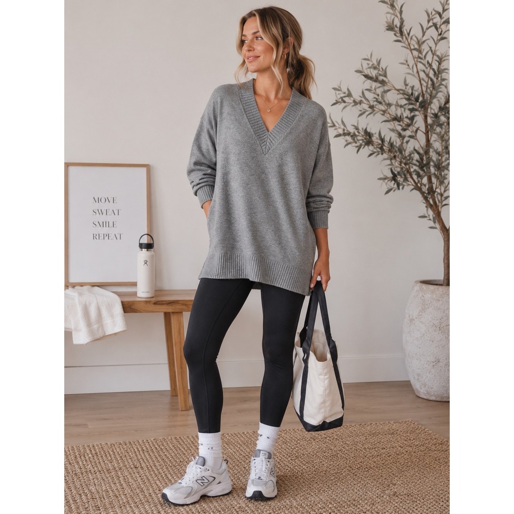 Athleta Gray Wool Cashmere V-Neck Tunic Sweater S 500937-01 Relaxed Fit Longline